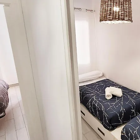Appartement Acogedor En El Corazon De Calella, A Solo 2 Minutos De La Playa Calella De Palafrugell